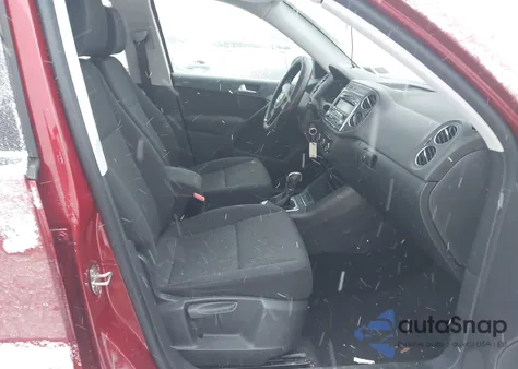 2012 Volkswagen Tiguan S z USA, uszkodzony, nr VIN WVGBV7AX1CW099827